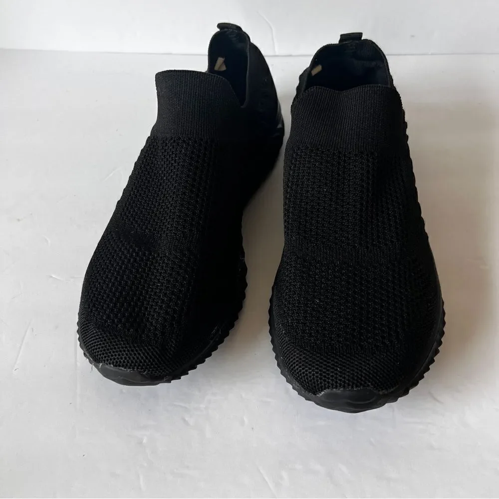 JIAFO Women’s Black‎ Mesh Knit Breathable Ultra Lightweight Slip On Sneakers